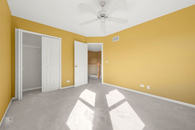 2820 Fairhauser Court, Naperville, IL 60564