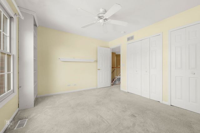 2820 Fairhauser Court, Naperville, IL 60564