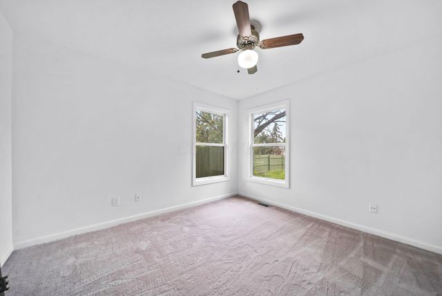 12671 Oakmere Drive, Pickerington, OH 43147