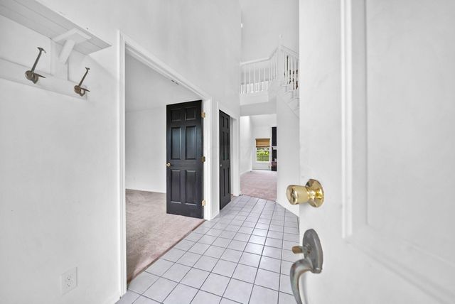 12671 Oakmere Drive, Pickerington, OH 43147