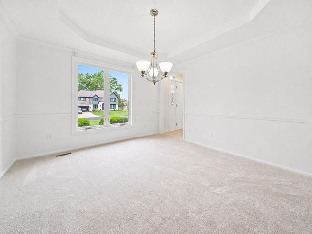 12671 Oakmere Drive, Pickerington, OH 43147