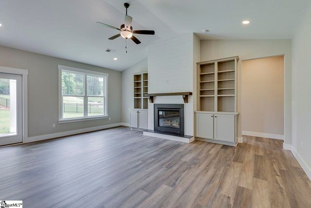 110 Hintons Farms Drive, Easley, SC 29640