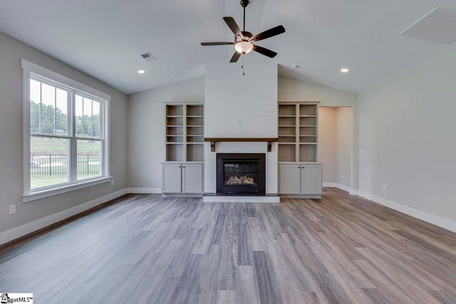 110 Hintons Farms Drive, Easley, SC 29640