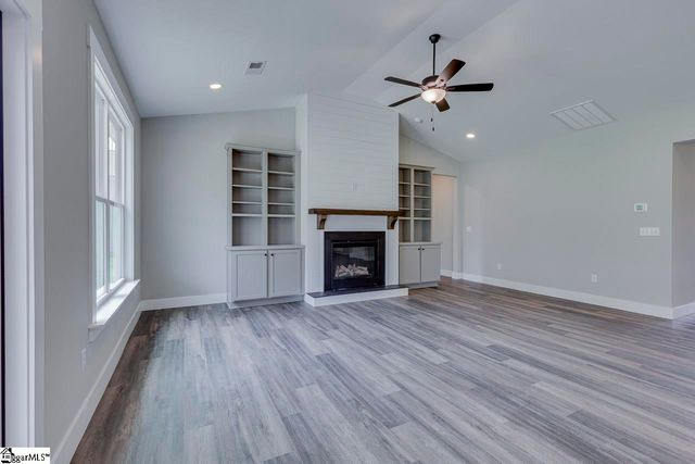 110 Hintons Farms Drive, Easley, SC 29640
