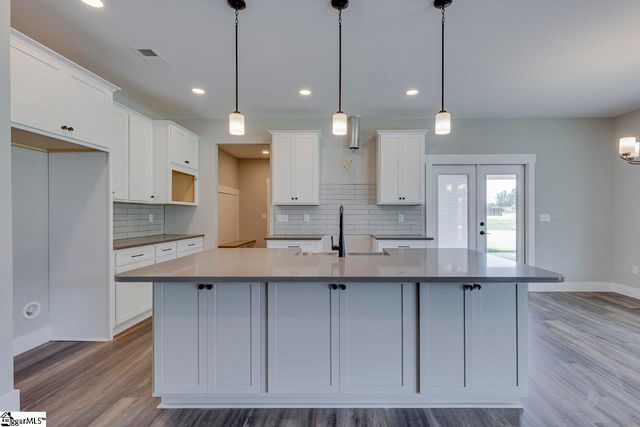 110 Hintons Farms Drive, Easley, SC 29640