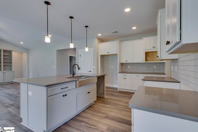 110 Hintons Farms Drive, Easley, SC 29640