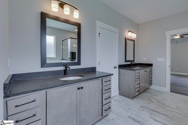 110 Hintons Farms Drive, Easley, SC 29640