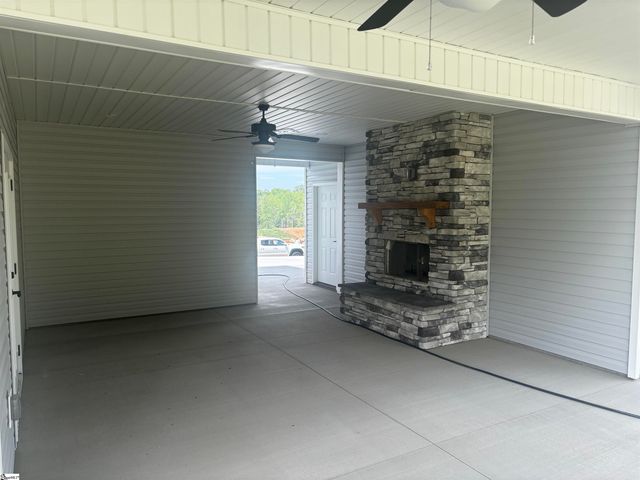 110 Hintons Farms Drive, Easley, SC 29640