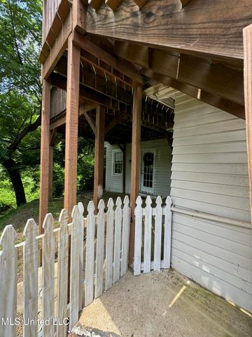 304 Lambert Street, Natchez, MS 39120