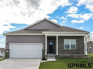 11616 S 56TH Street, Bellevue, NE 68133