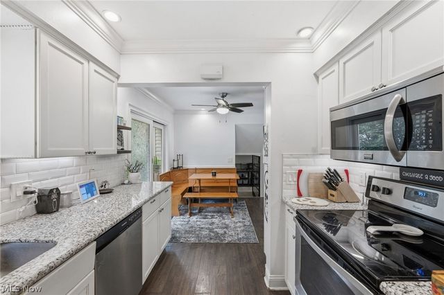 6472 Southgrove Road, Mentor, OH 44060
