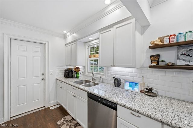 6472 Southgrove Road, Mentor, OH 44060