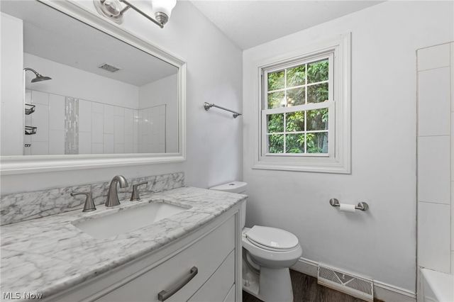 6472 Southgrove Road, Mentor, OH 44060