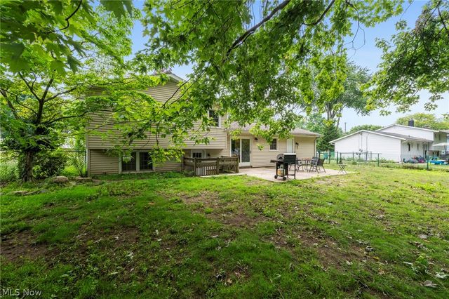 6472 Southgrove Road, Mentor, OH 44060