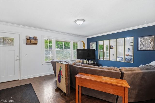 6472 Southgrove Road, Mentor, OH 44060