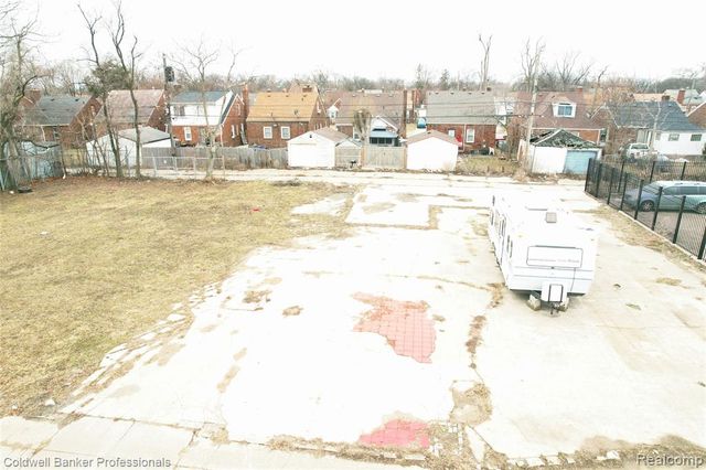 18281 Wyoming Avenue, Detroit, MI 48221