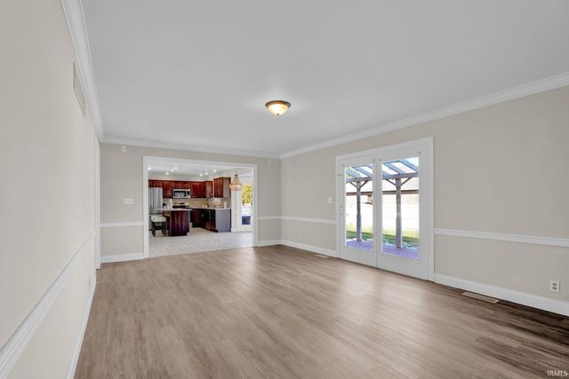 4400 Huntington Place, Evansville, IN 47725