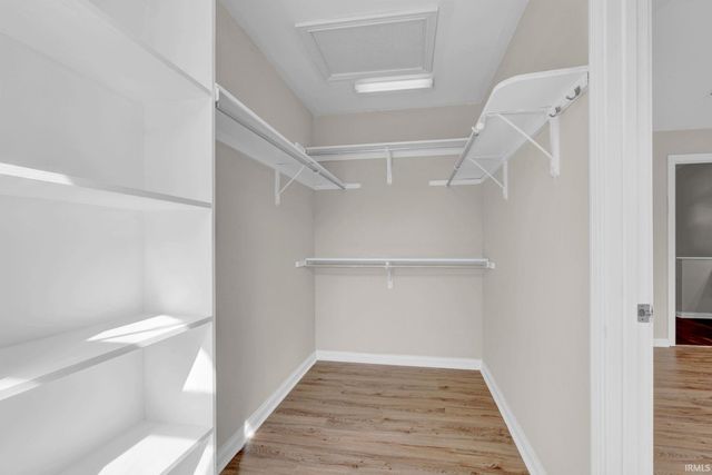 4400 Huntington Place, Evansville, IN 47725