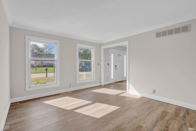 4400 Huntington Place, Evansville, IN 47725