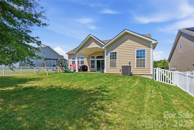 294 Robinwood Lane, Clover, SC 29710