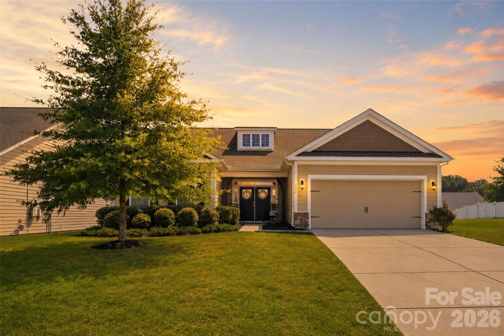 294 Robinwood Lane, Clover, SC 29710