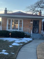 8446 S King Drive, Chicago, IL 60619