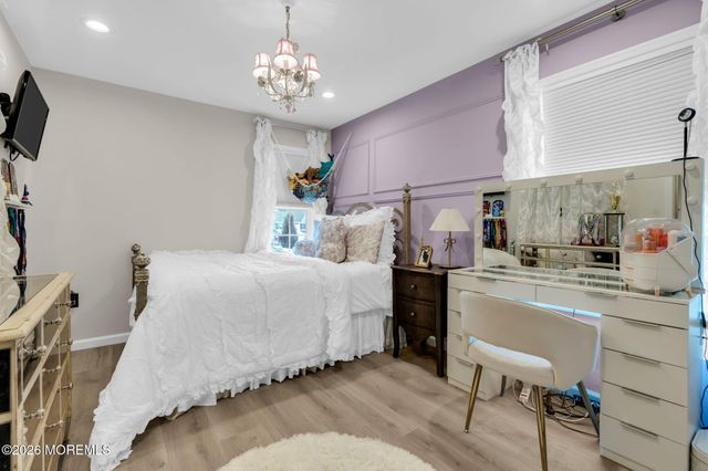 24 Smock Court, Manalapan, NJ 07726