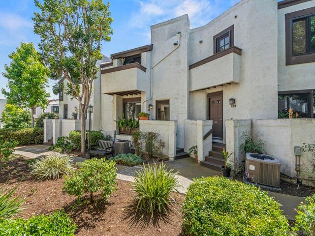 3825 Caminito Litoral 212, San Diego, CA 92107