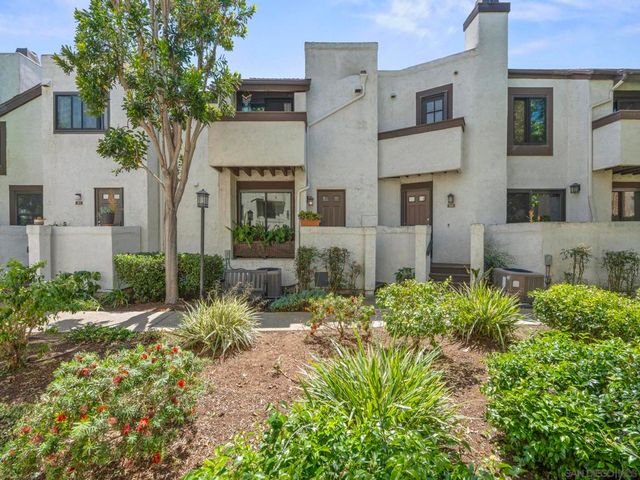 3825 Caminito Litoral 212, San Diego, CA 92107