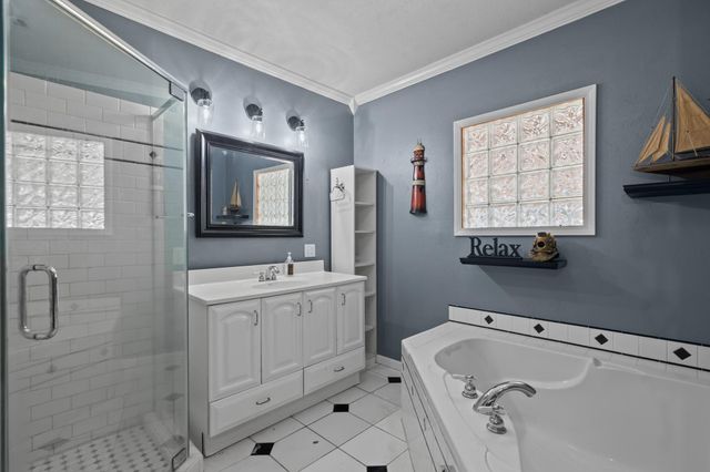 2006 Main Street, Danbury, TX 77534