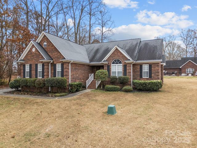1053 Rosewood Drive, China Grove, NC 28023