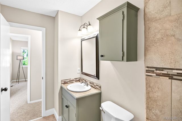 507 SADDLEWOOD Lane, Montgomery, AL 36109
