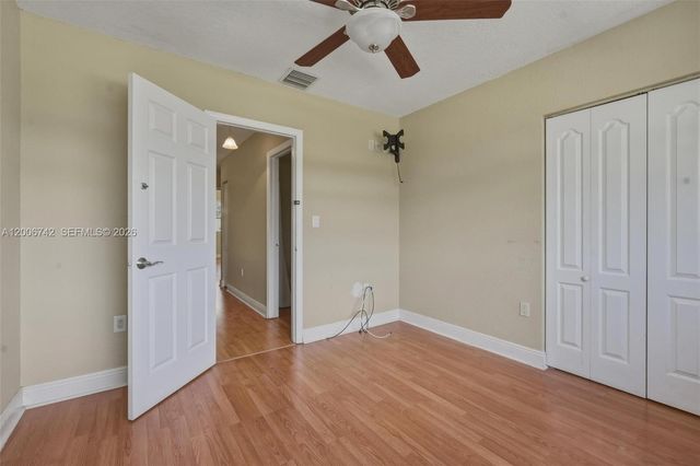 16613 NW 71st Ave, Miami Lakes, FL 33014