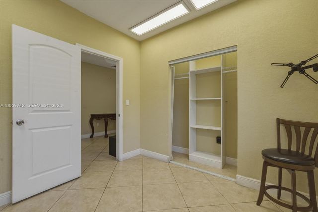 16613 NW 71st Ave, Miami Lakes, FL 33014