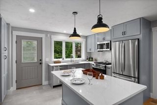 14 Norway Farms Dr Rear, Norfolk, MA 02056
