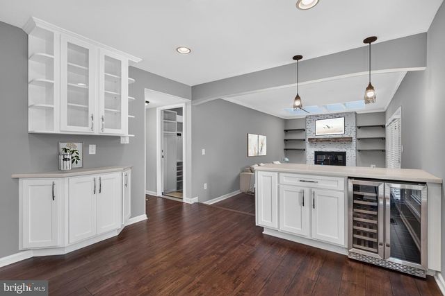 8811 HAYLOAD CT, Springfield, VA 22153