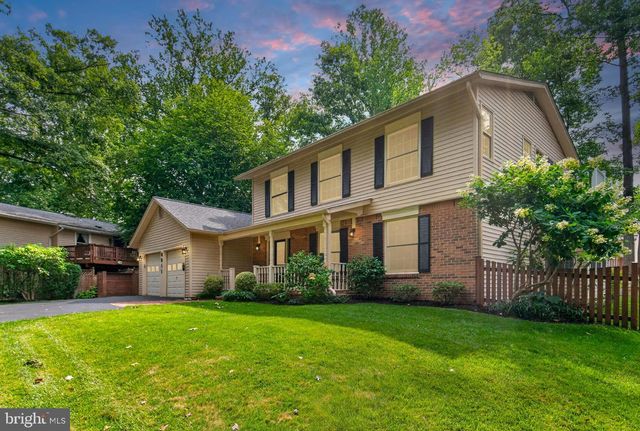 8811 HAYLOAD CT, Springfield, VA 22153