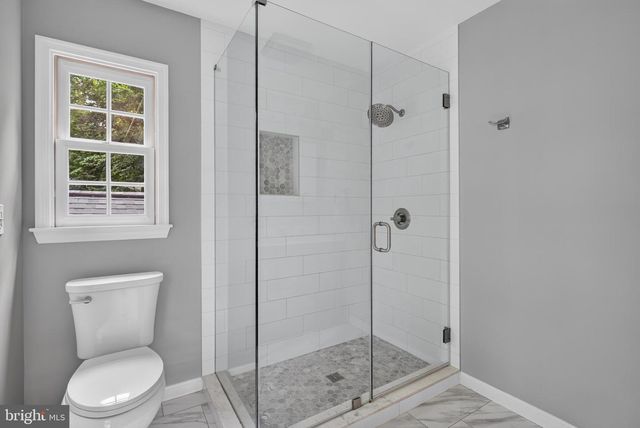 8811 HAYLOAD CT, Springfield, VA 22153