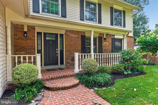 8811 HAYLOAD CT, Springfield, VA 22153
