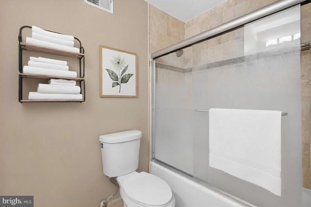 8811 HAYLOAD CT, Springfield, VA 22153