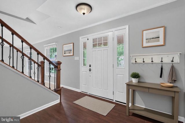 8811 HAYLOAD CT, Springfield, VA 22153