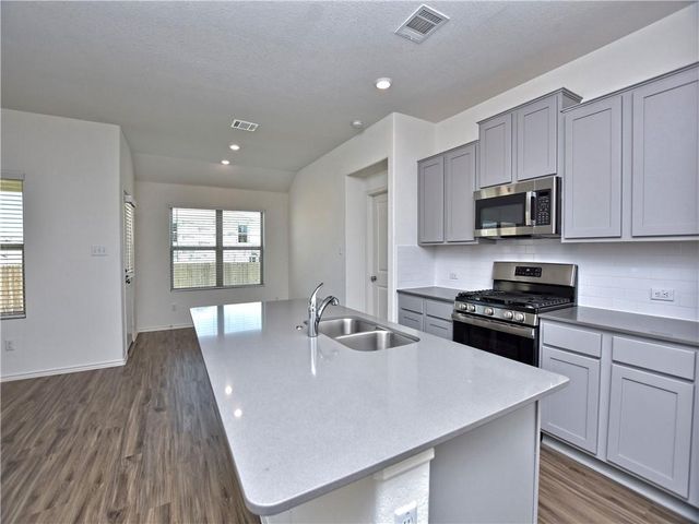 21413 Wilmiller LN, Pflugerville, TX 78660