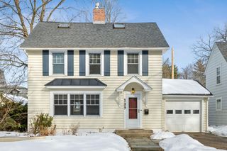 139 Robinson Parkway, Burlington, VT 05401