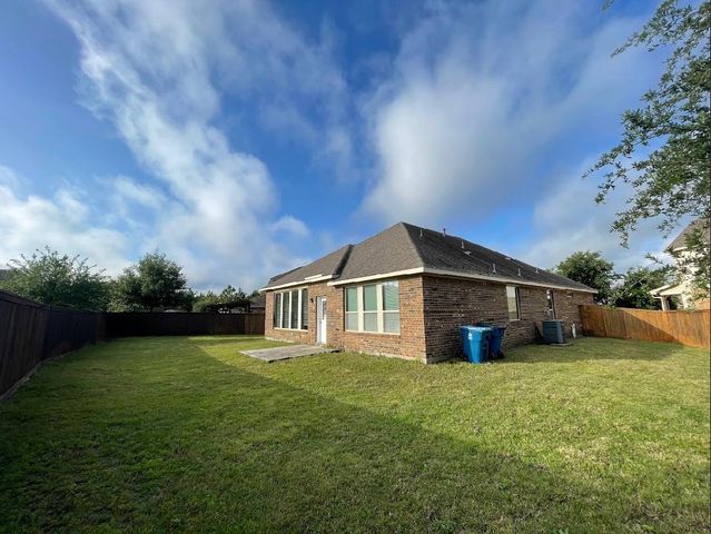 19202 Presa Canyon Drive, Cypress, TX 77433