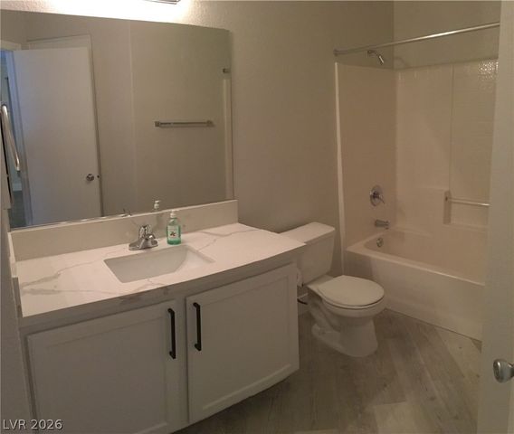 4555 East Sahara Avenue 226, Las Vegas, NV 89104