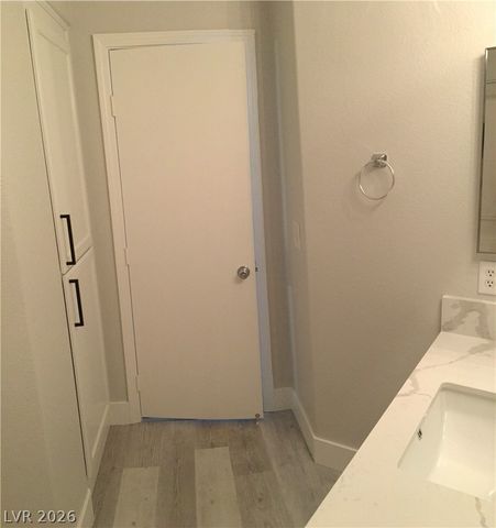 4555 East Sahara Avenue 226, Las Vegas, NV 89104