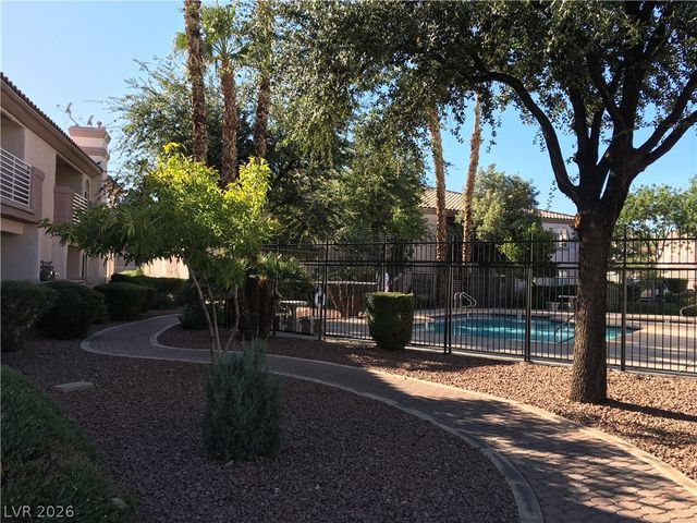 4555 East Sahara Avenue 226, Las Vegas, NV 89104