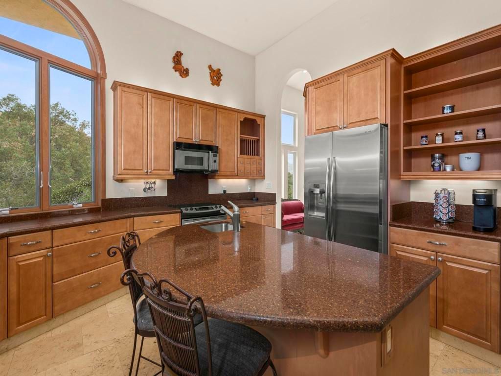 Image 21 of property listing at 17922 Sierra Cielo Ln, Jamul, CA 91935