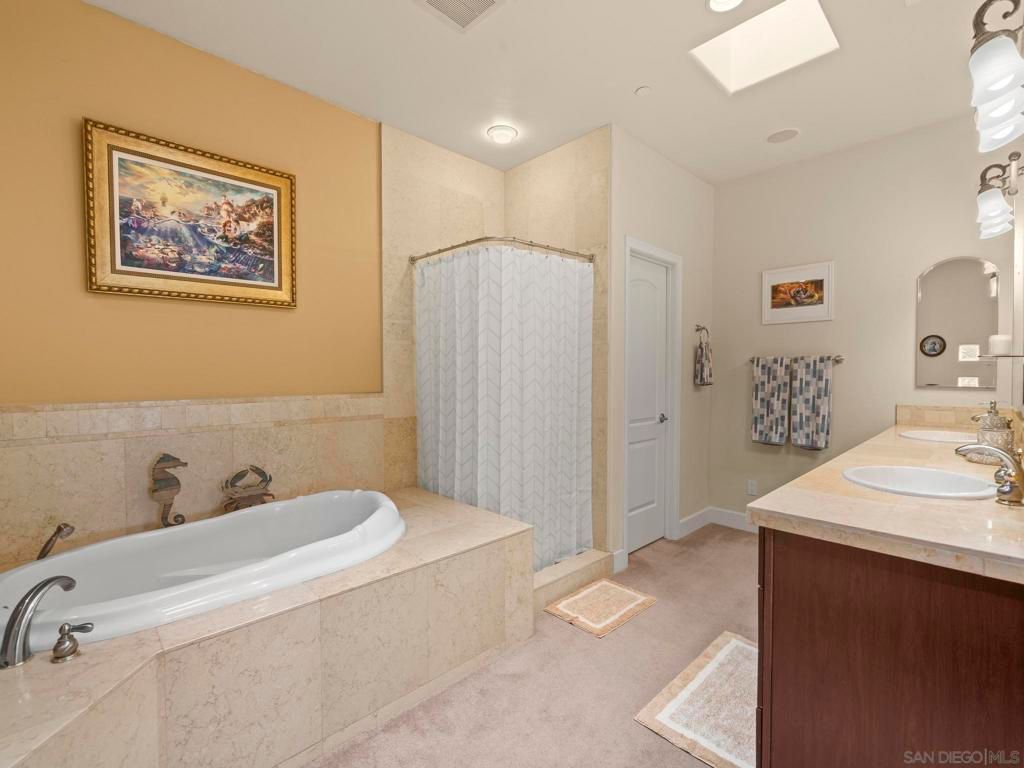 Image 42 of property listing at 17922 Sierra Cielo Ln, Jamul, CA 91935