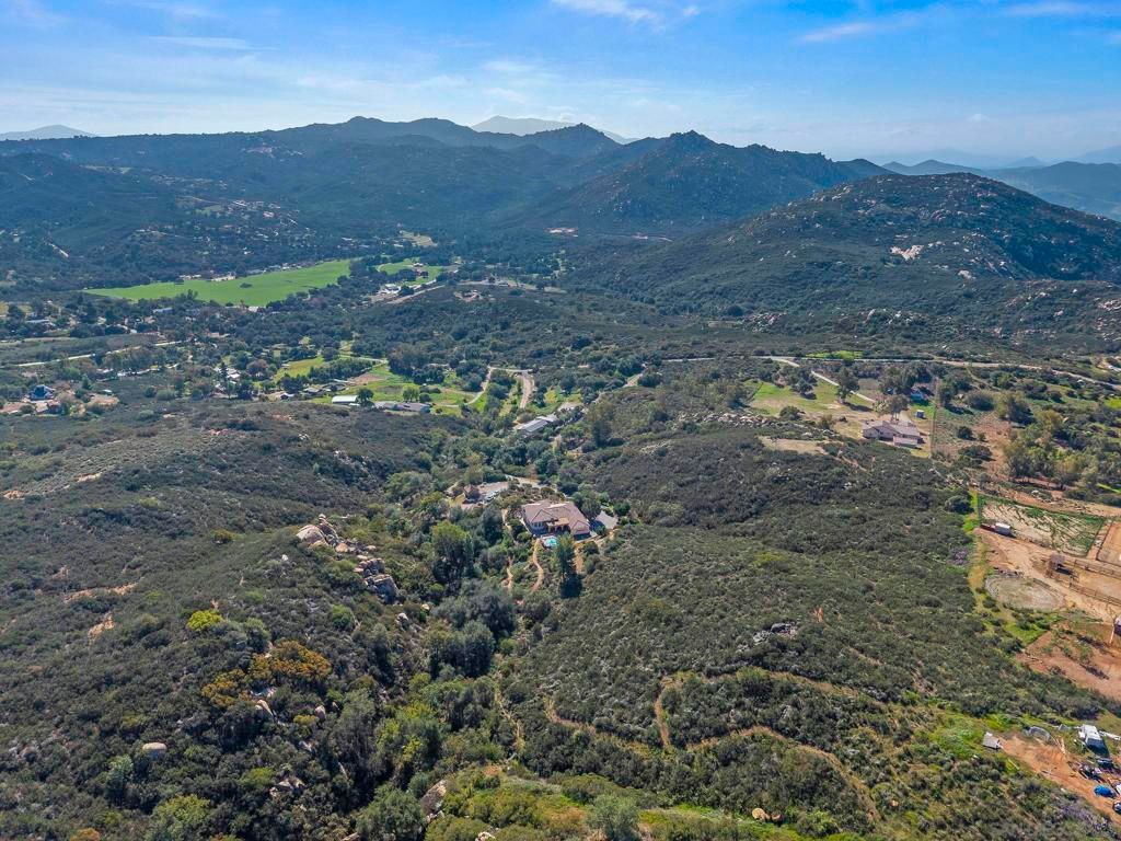 Image 75 of property listing at 17922 Sierra Cielo Ln, Jamul, CA 91935